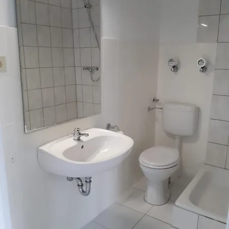 Apartment D&b Staycation Niedenstein