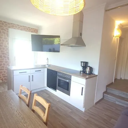 D&b Staycation شقة Niedenstein