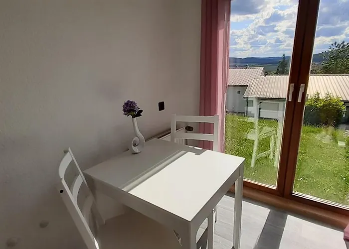 D&b Staycation شقة Niedenstein