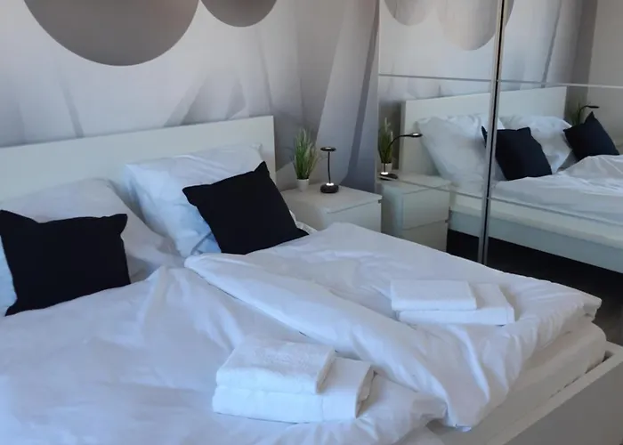 D&b Staycation شقة